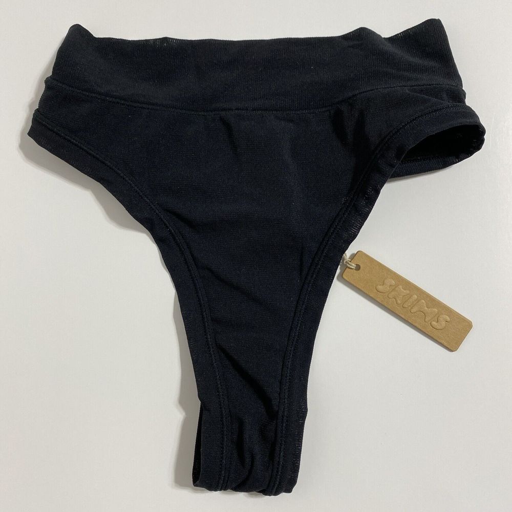 SKIMS Fits Everybody Thong Panty Panties Women's XXS 2XS Onyx Black Sexy NEW - Picture 1 of 10